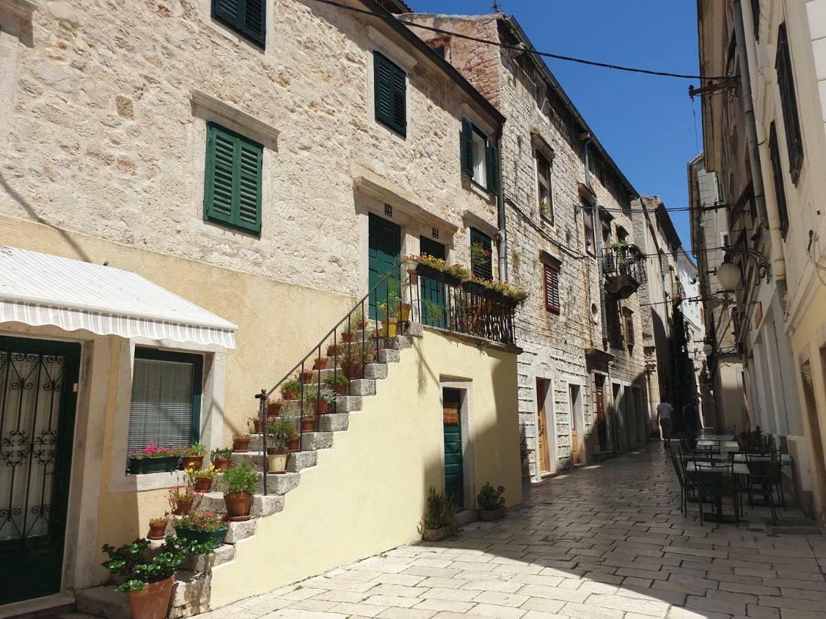 Stella Apartment Sibenik Charm&History United Eksteriør billede